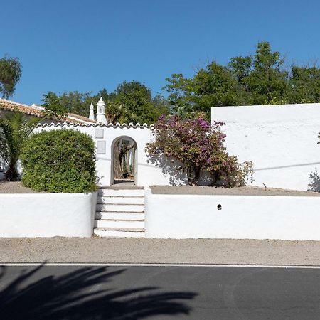 Amago Guesthouse Santa Bárbara de Nexe Eksteriør bilde