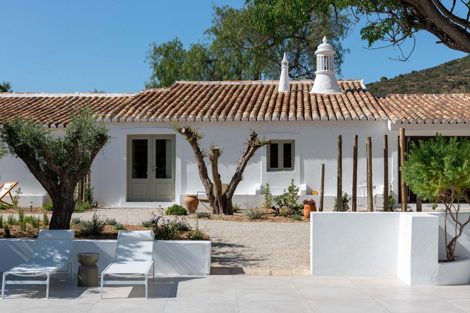 Amago Guesthouse Santa Bárbara de Nexe Eksteriør bilde